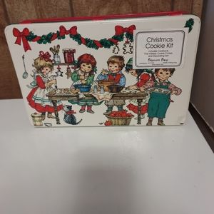 NEW!!! VINTAGE POTPOURRI PRESS CHRISTMAS COOKIE KIT.